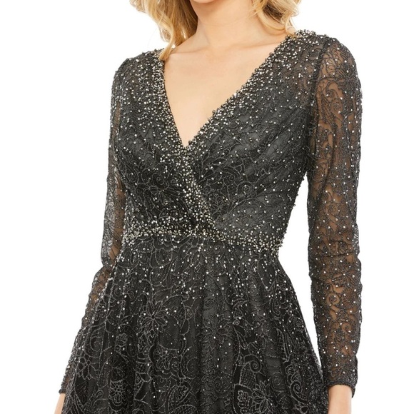 Mac Duggal 20372 NWT EMBELLISHED ILLUSION LONG SLEEVE V NECK GOWN - Picture 4 of 8